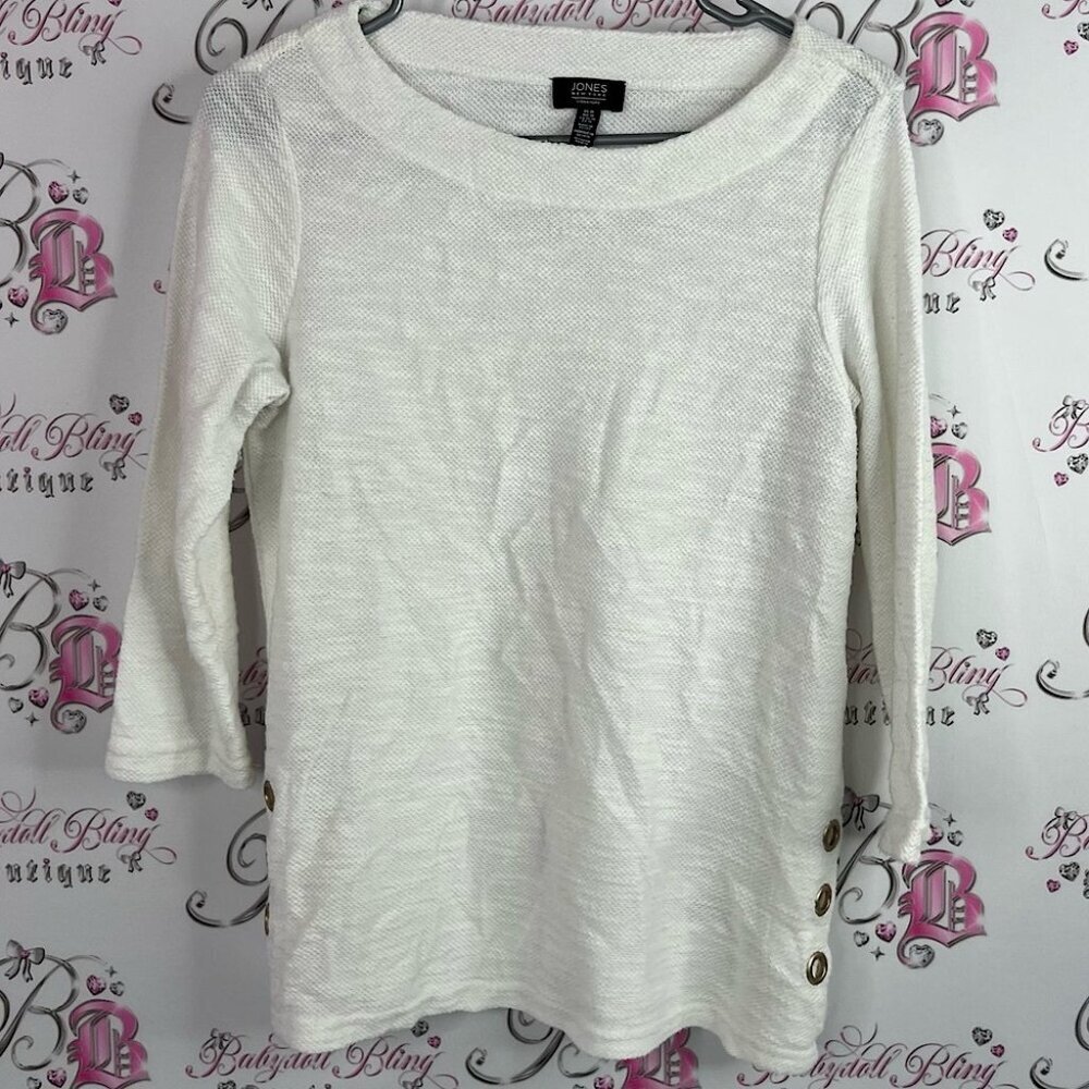 Jones New York Cream Long Sleeve Top metal o rings on side